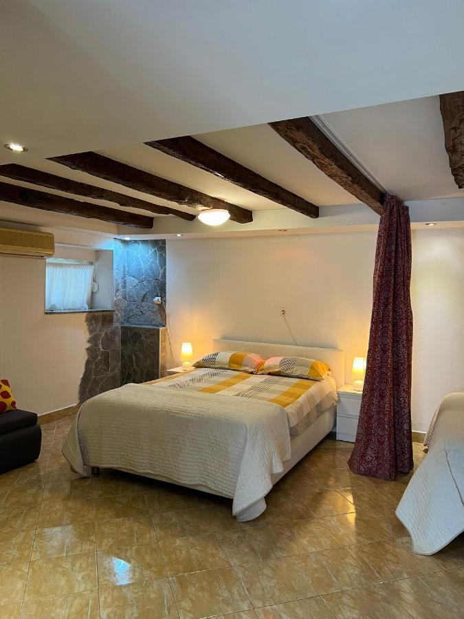Apartments Bernarda Skrbčići Zewnętrze zdjęcie