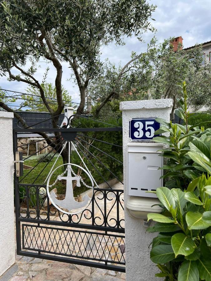 Apartments Bernarda Skrbčići Zewnętrze zdjęcie